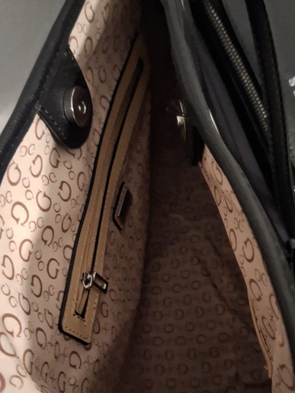Guess Black Tote with Matching Wristlet - Picture 5 of 5